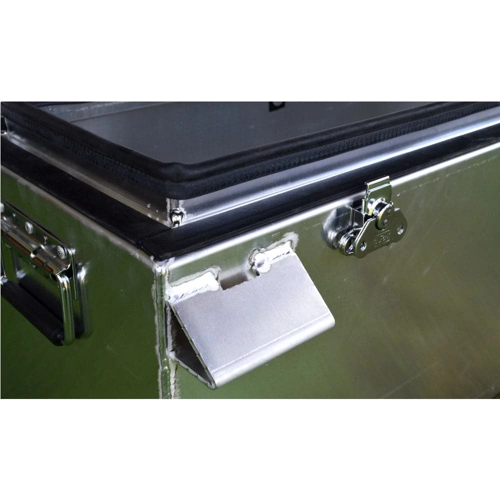 Salamander Aluminum Drybox 4 Salamander Aluminum Drybox - Image 4